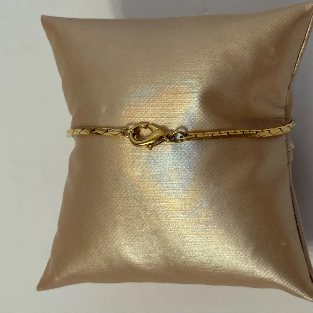 VINTAGE KOREA BRACELET GOLD PLATE RHINESTONE 6.75”